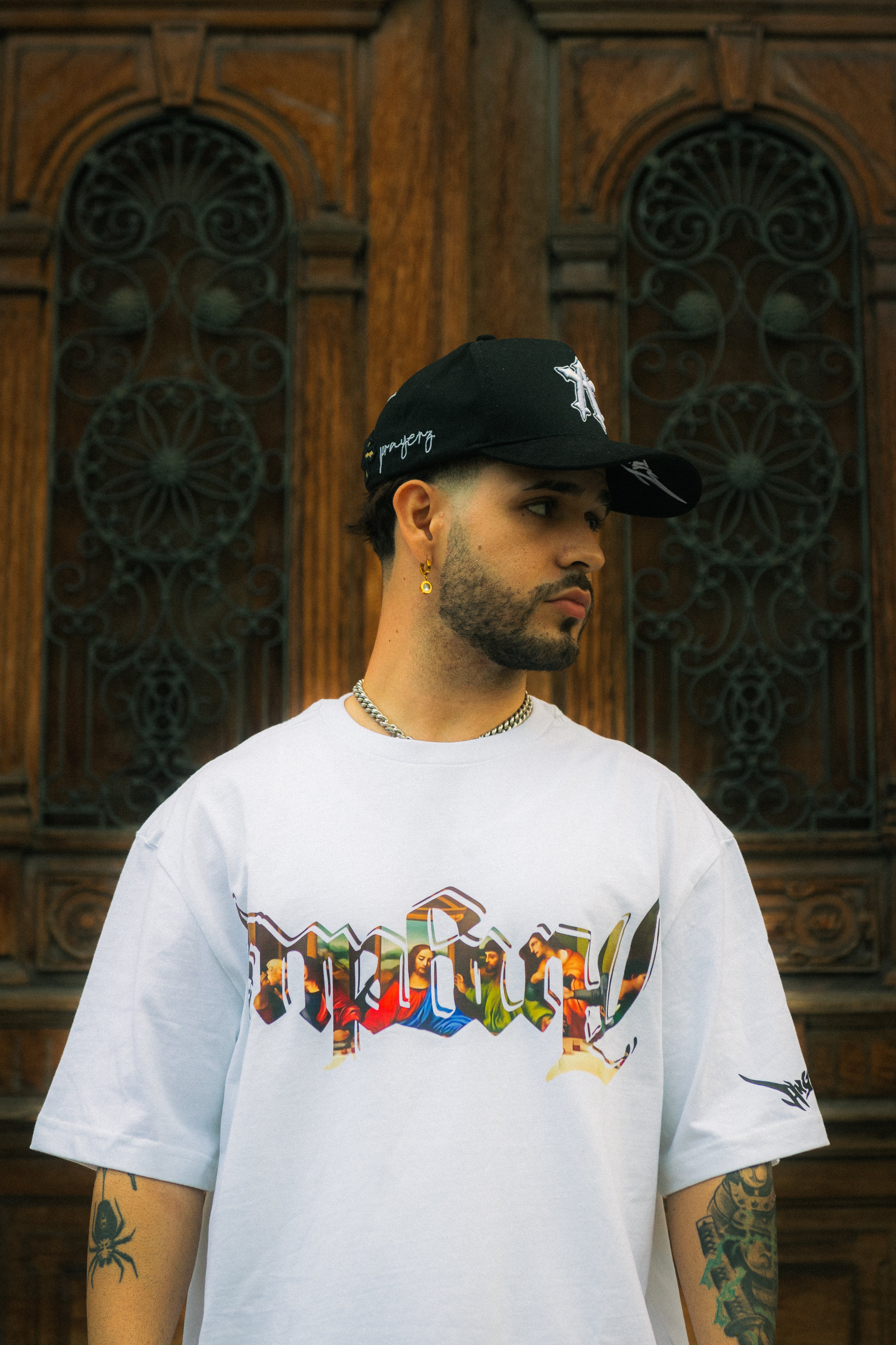 “PRAY FOR UZ” WHITE T SHIRT (RELAXED OVERSIZE FIT)