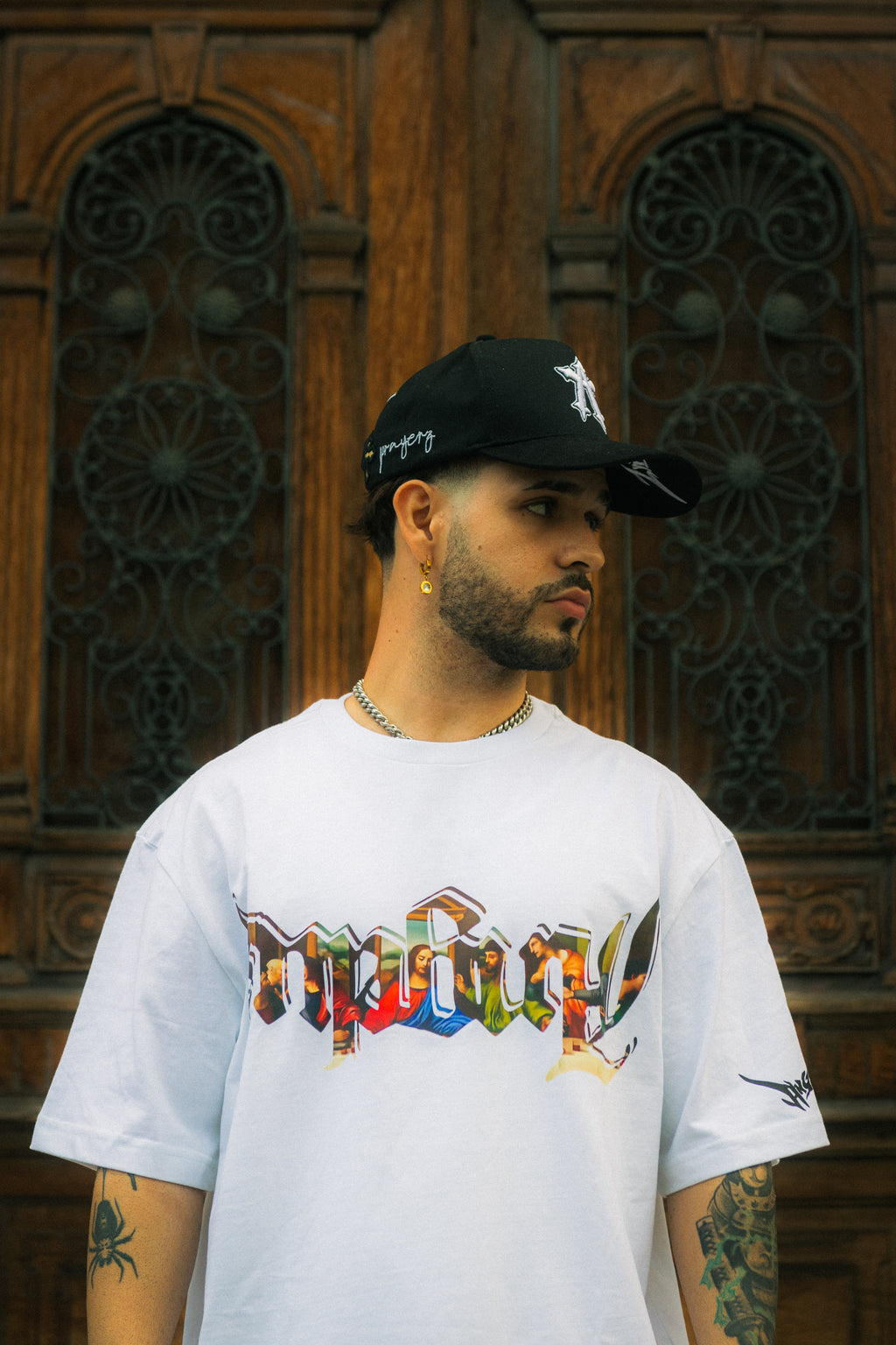 “PRAY FOR UZ” WHITE T SHIRT (RELAXED OVERSIZE FIT)